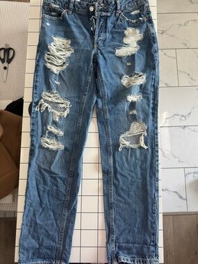 Garage brand Distressed Blue Denim Jeans - Casual Ripped Style